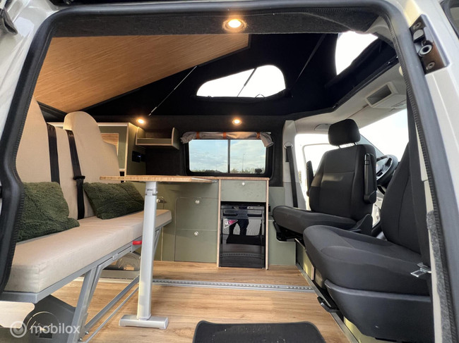 Volkswagen T6 2019 L2H1 Florida Two-tone AUTOMAAT foto: 4
