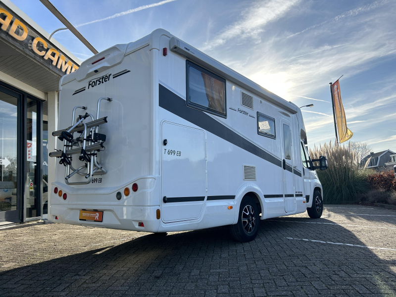 Forster T 699 EB Automatik, Klimaanlage, Solar Foto: 4