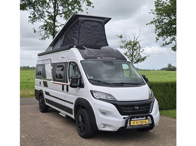 Adria Twin 640 SGX Sports