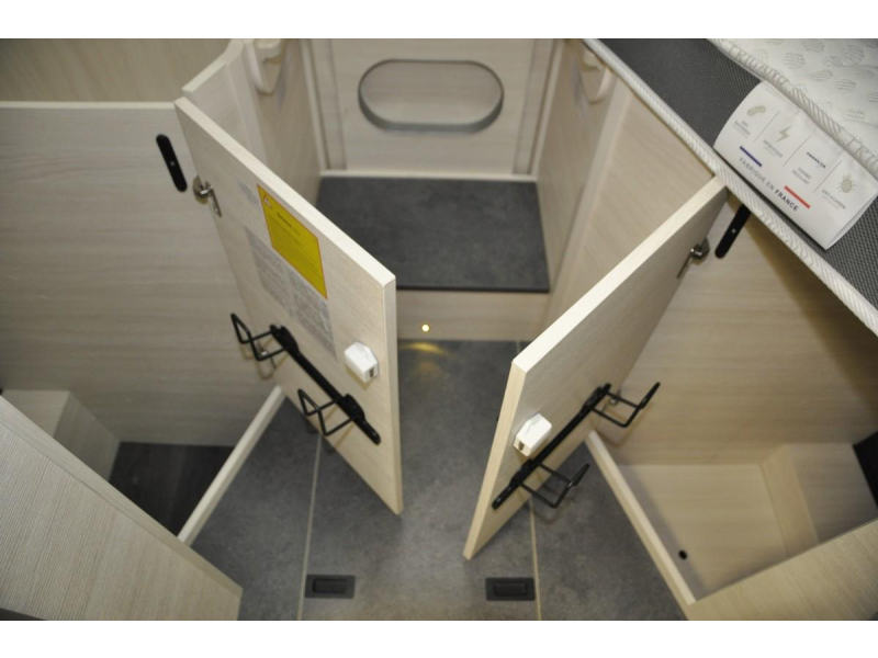 Chausson 777 Premium super complete camper  foto: 16