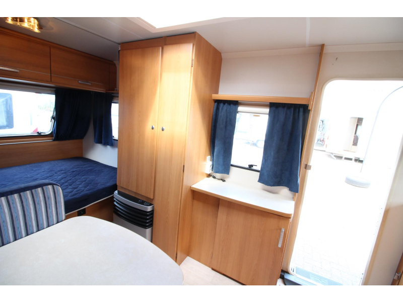 Caravelair Antares 420 Quatro 420 AMF Etuiluifel + zijwand(en)  foto: 12