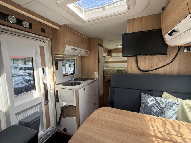 Dethleffs T 6611 Advantage Automatique Lits Jumeaux Panneau Solaire Auvent photo: 12