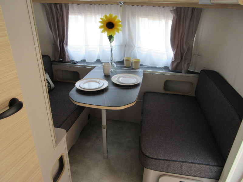 Eriba Touring 530 !! NIEUW BIJ CAMPOLIFE !!  foto: 3