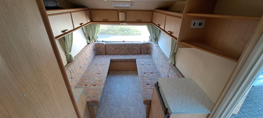 CHATEAU LaCar, Met Voortent! foto: 10