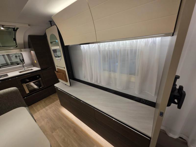 Adria Alpina 663 HT Foto: 4