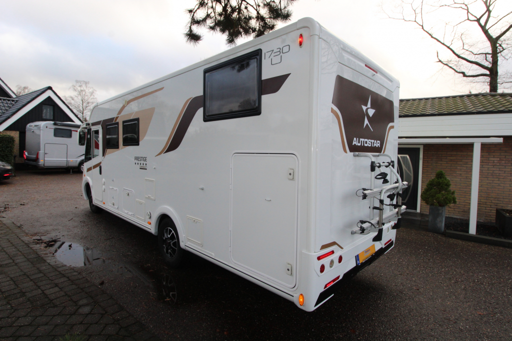 Autostar i 730 LJ Prestige design edition photo : 1