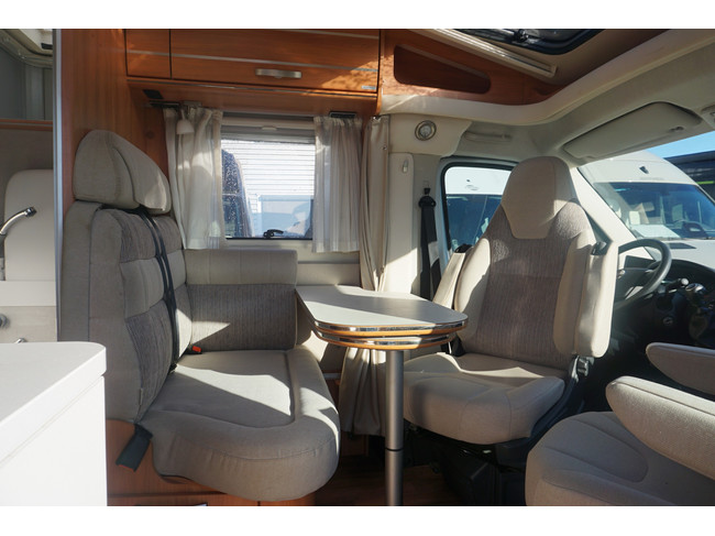 Hymer Exsis Van 374 foto: 11