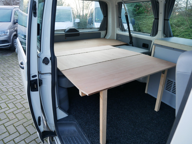 Volkswagen T5 Transporter, camping-car de base, 6 places, approuvé camping-car !! photos : 12