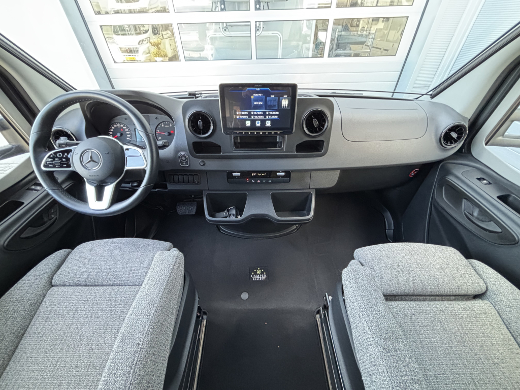 Hymer T 585 S MERCEDES AUTOMAAT ENKELE BEDDEN HEFBED 6200KM! foto: 14