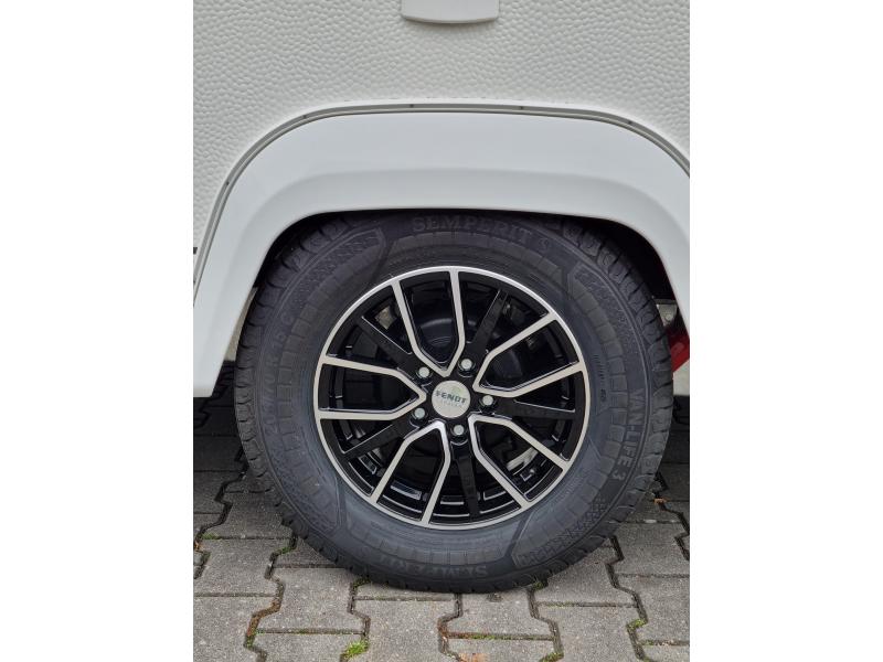 Fendt Tendenza 465 SFB 1800 kg - Vloerverwarming  foto: 20