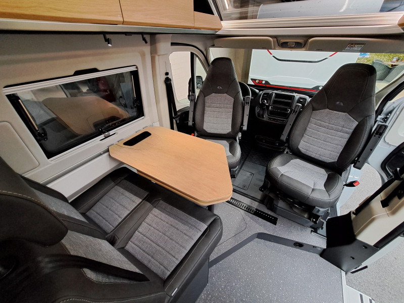 Adria Twin 600 SPB Foto: 4