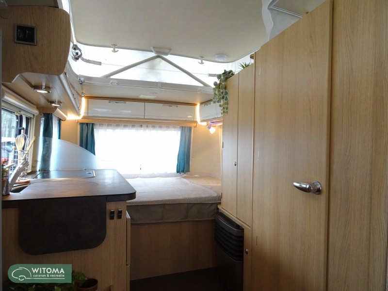 Eriba Touring - 60 Edition 530 SALE Mover+ toldo Verona foto: 7