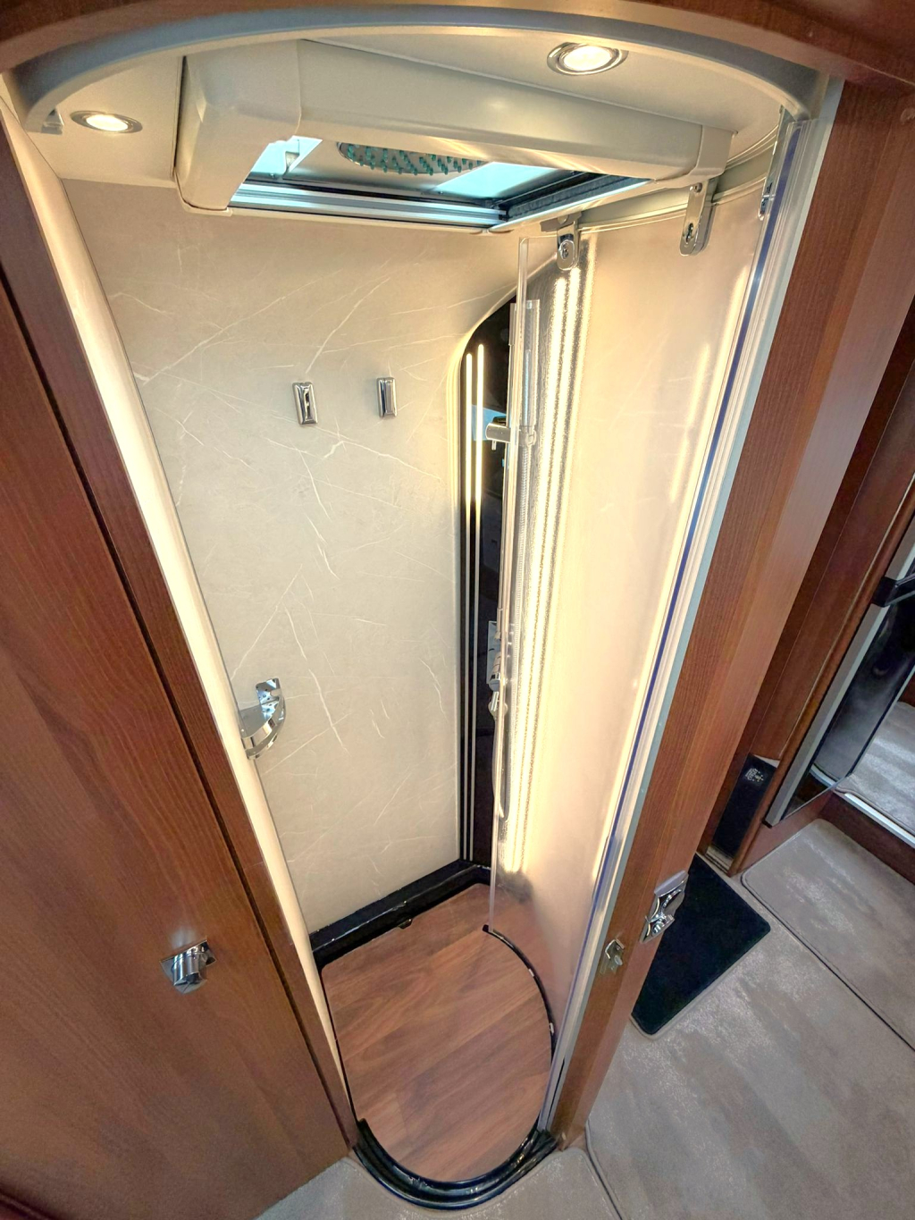 Carthago I53 Liner for Two 210PK IVECO AUTOMAAT ALDE | U-ZIT foto: 23