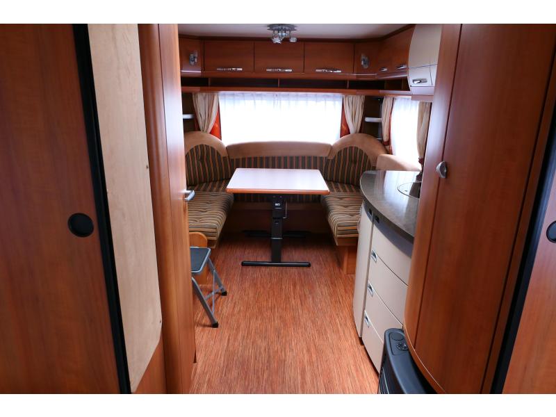 Hobby Excellent 560 UL Einzelbetten und Mover Foto: 8