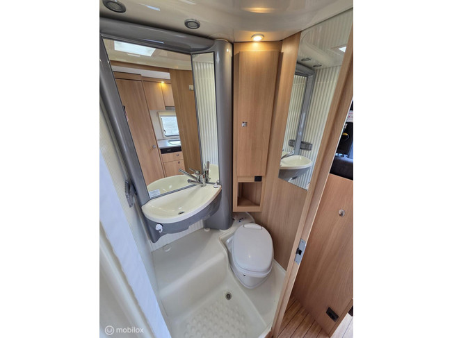 Dethleffs TREND T 6617 ☆148PK-Euro5-Enkele Bedden-Garage☆ foto: 20