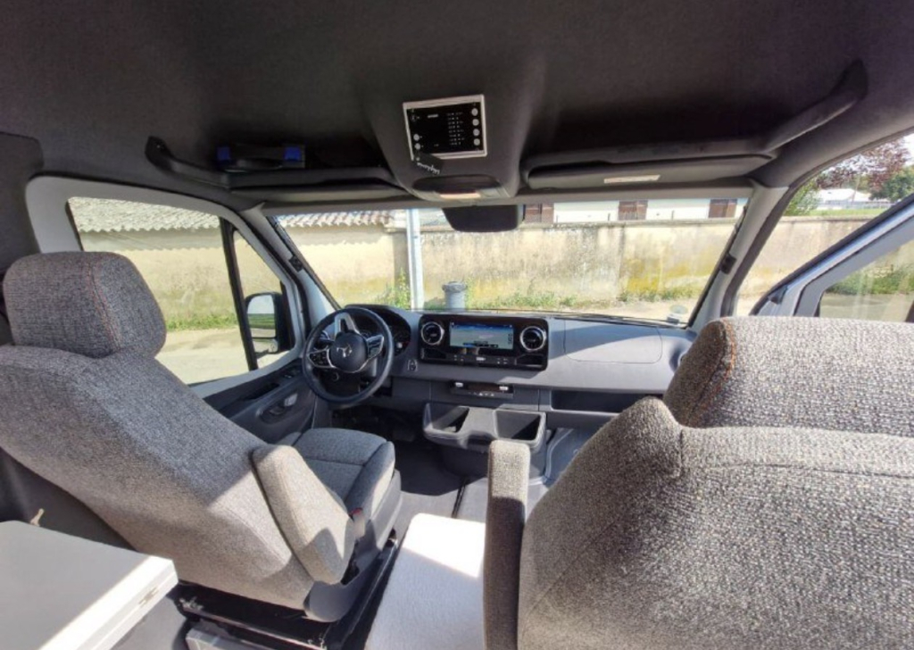 Mercedes  HYMER CAMPER GRAND CANYON S foto: 6