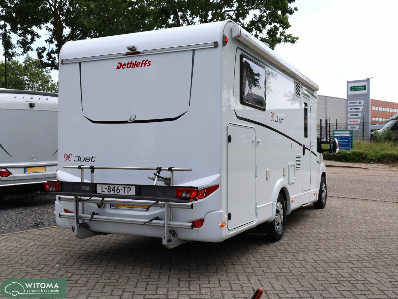 Dethleffs Just 90 T 7052 EB slechts 9.241 km!  foto: 3