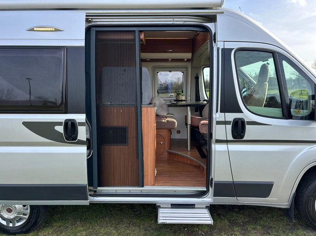 Adria TWIN ACTIVE 540 2.3 131 PK Fiat Ducato Buscamper Origineel Nederlandse Camper! foto: 9