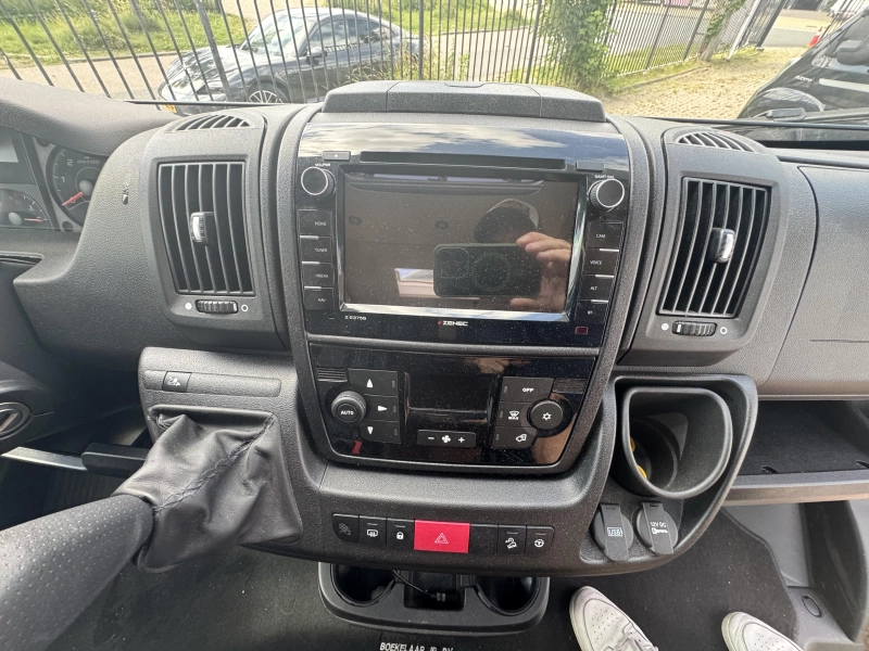 LMC Passion T672 AUTOMAAT  foto: 27
