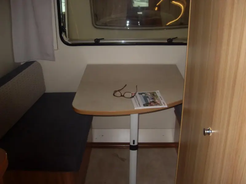 Caravelair Antares Luxe 400 Gebruik sporen  foto: 4