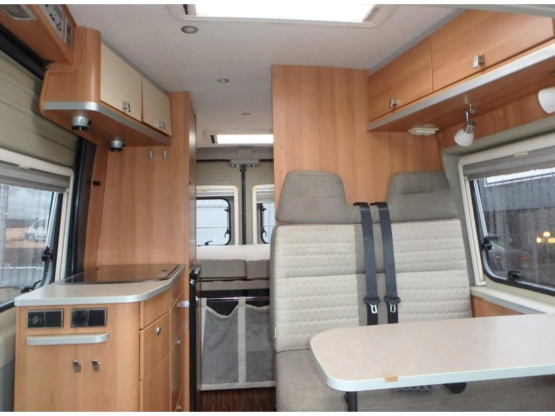 Hymer Grand Canyon 600 photo: 10