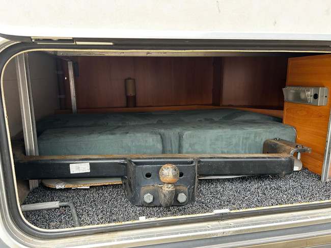 Hymer 2.5DCI 120PK TR655GT Automaat,Topindeling,Vastbed,Airco Elekpakket,Navi,Achteruitrijcamera foto: 19