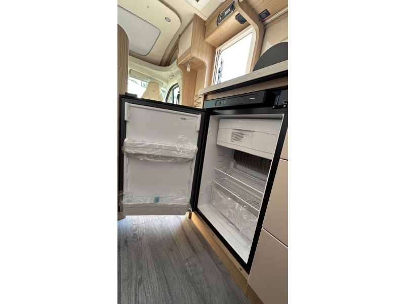 LMC Cruiser V 646 G 70jr Jubileum-Autom-NAVI  foto: 16