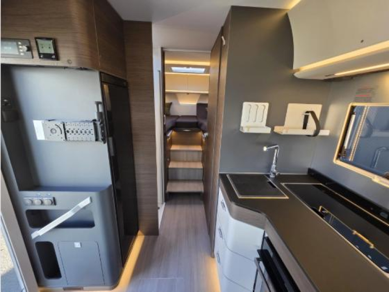 Adria Sonic Supreme 700 DL  foto: 14