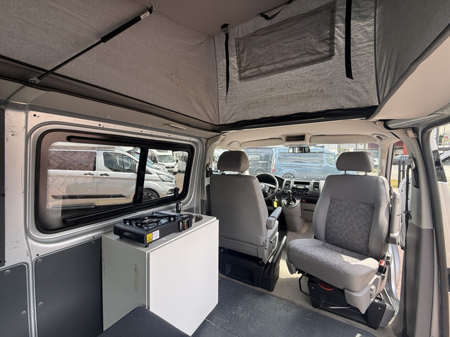 Volkswagen transporter buscamper TDI 131 pk org nl auto nap logisch airco cruise ctr hefdak 2 slaapplaatsen trekhaak foto: 9