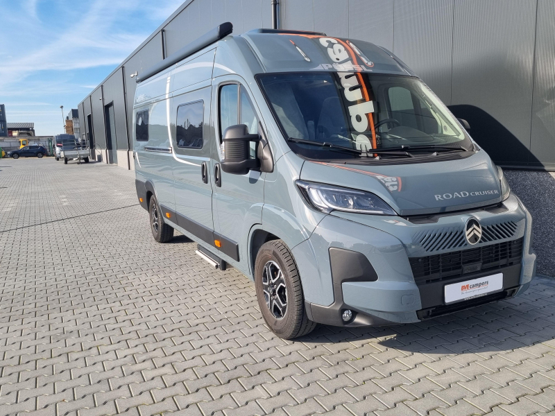 Pössl Roadcruiser 640 Automaat Lengtebed  foto: 18