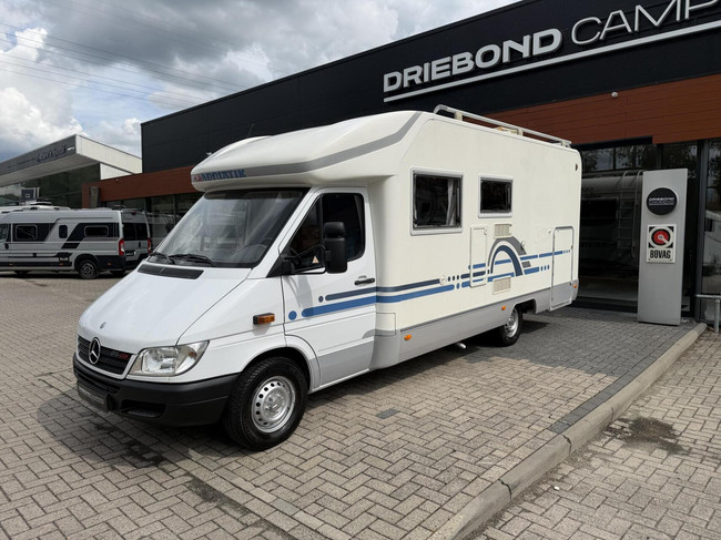 Adria Stargo 670SP MB 316Cdi Maxxfan Luifel Oven 1Ste Eigenaar foto: 4