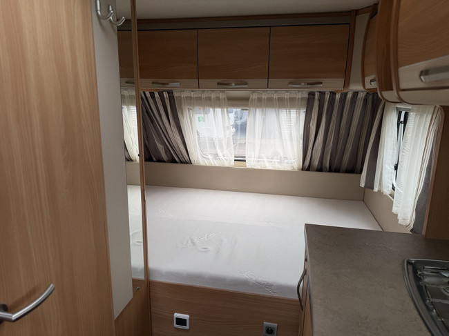 Knaus Sudwind 460 QU Foto: 17