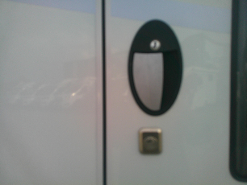 Hymer Tramp S 685 Als nieuw! super compleet  foto: 20