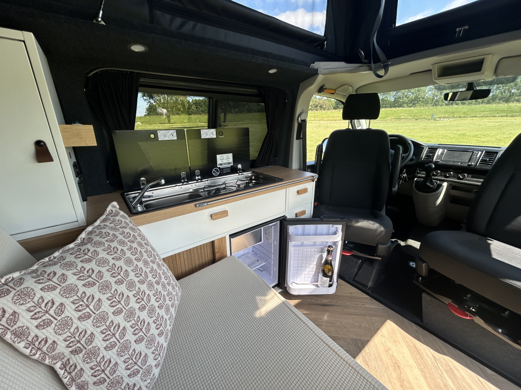 Volkswagen Transporter foto: 17