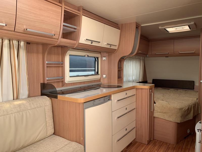 Knaus Sudwind Celebration 500 FU Mover/Voortent  foto: 7