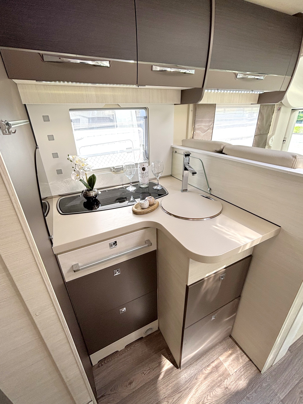 Challenger Sirius 3087 GA ENKELE BEDDEN + HEFBED EURO 6 foto: 7