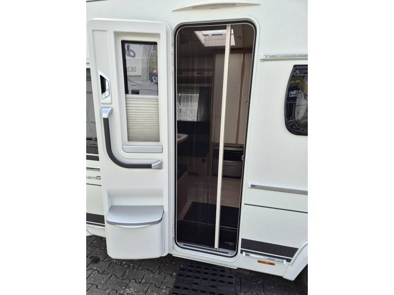 Fendt Bianco Selection 465 TG Camas individuales - Toldo foto: 17