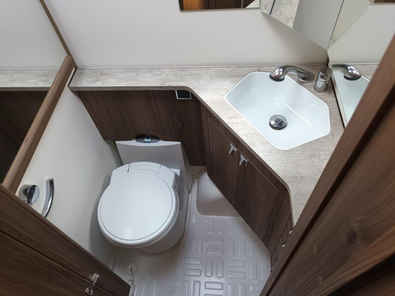 Kabe Ametist 560 GLE photo: 11