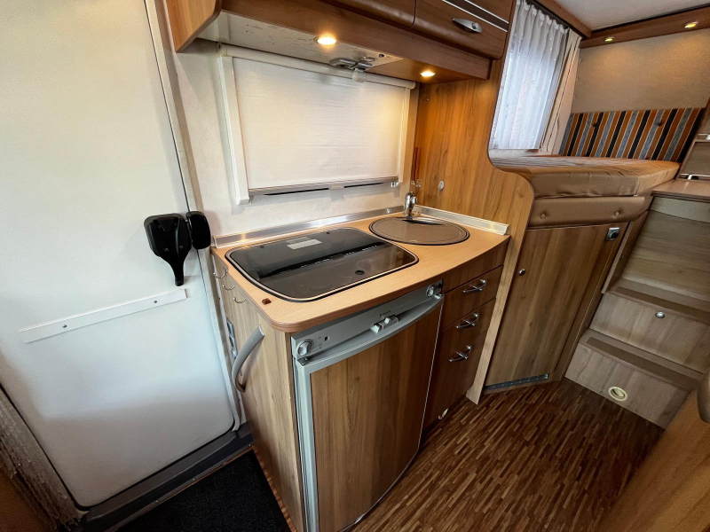 Bürstner Travel Van 620 T Camper, 2.20M breed!  foto: 6