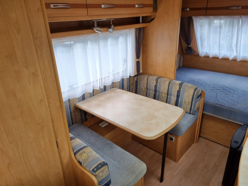Caravelair Ambiance Style 400 Mover-Awning-Ultra Heat photo: 4