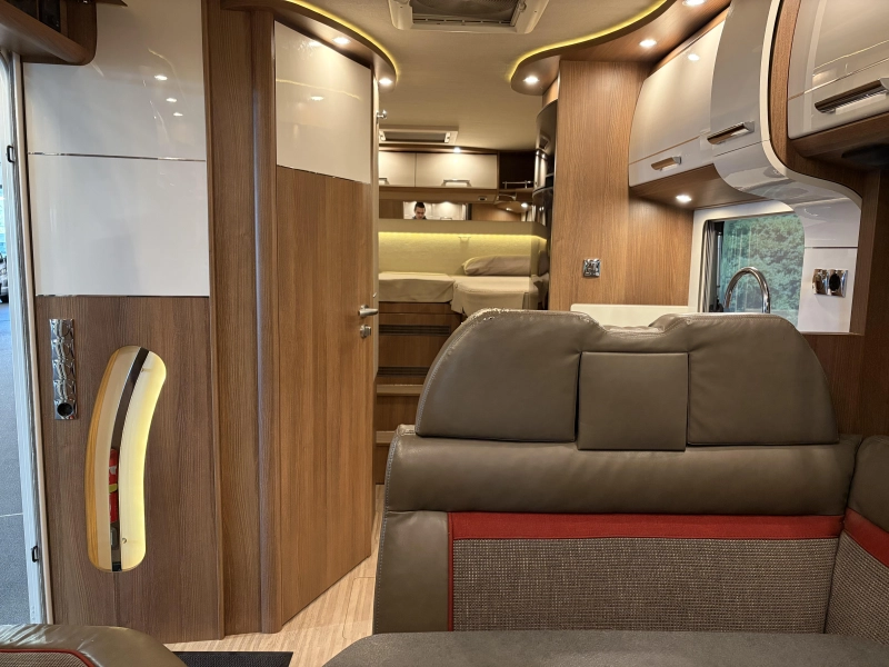 Carthago C-Tourer 148 H LPG - autom - off grid  foto: 17