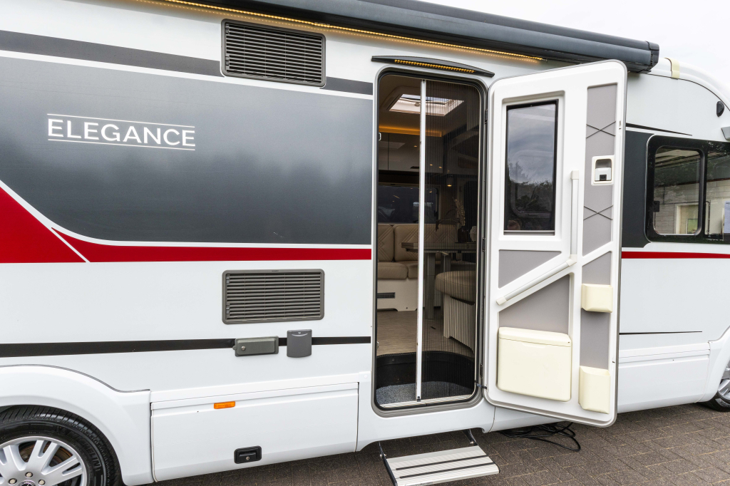 Bürstner Elegance I 910G foto: 6