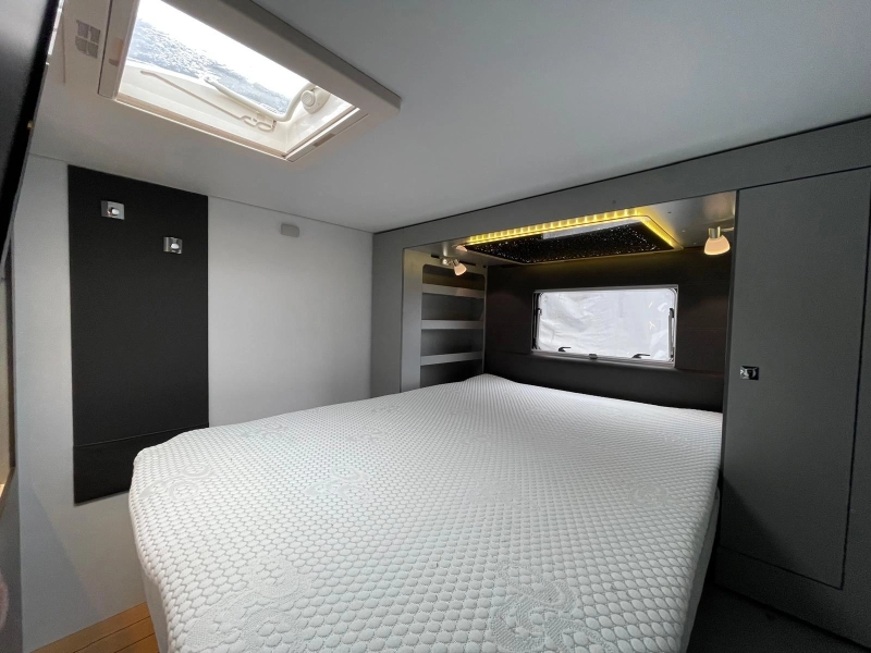 Adria Elios Adria Elios XCS Queensbed  foto: 14