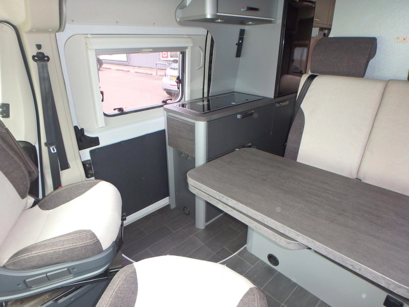Weinsberg CaraTour 600 MQ TECHO ELEVABLE foto: 14