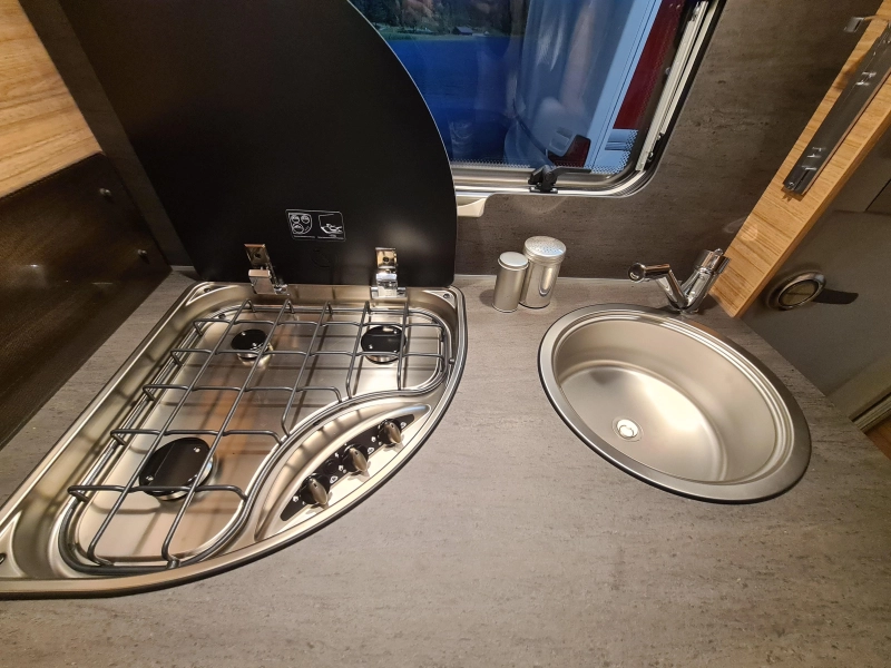 Weinsberg CaraOne 500 FDK Nieuw Edition Hot 2025!  foto: 7