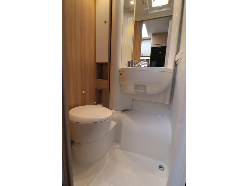 Sunlight T67 Camas individuales + Cama abatible foto: 22