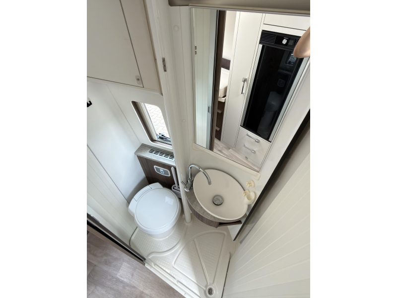 Kabe Travel Master Van 4x4 Enkele bedden  foto: 21