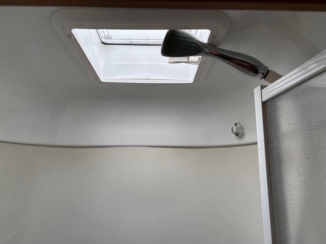 Fiat 230 Hymermobil | Integraal | Achteruitrijcamera | Trekhaak | NAVI | 2 zonnepanelen | Maxvan | Luifel | C-Rijbewijs foto: 11