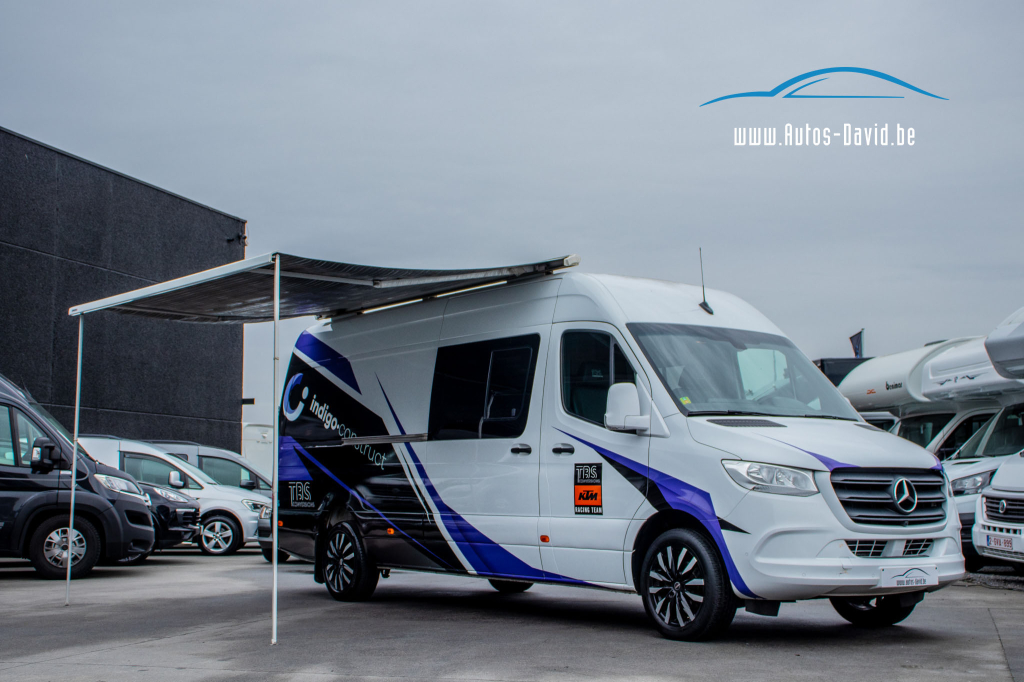 Mercedes SprinterCamper Motorsport 2.1 Automaat 2 Slaappl. / LICHTE VRACHT / 1 EIGENAAR / COMPRESSOR / KEUKEN / 360° / APPLE CARPLAY !