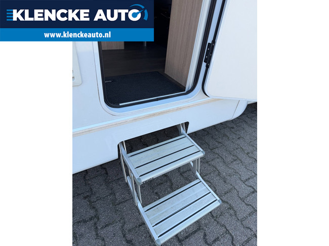 Sunlight T60 TOPSTAAT Airco Dwarsbed 81.086km Elektrische fietsendrager Capron Cruise ctrl Navi foto: 6